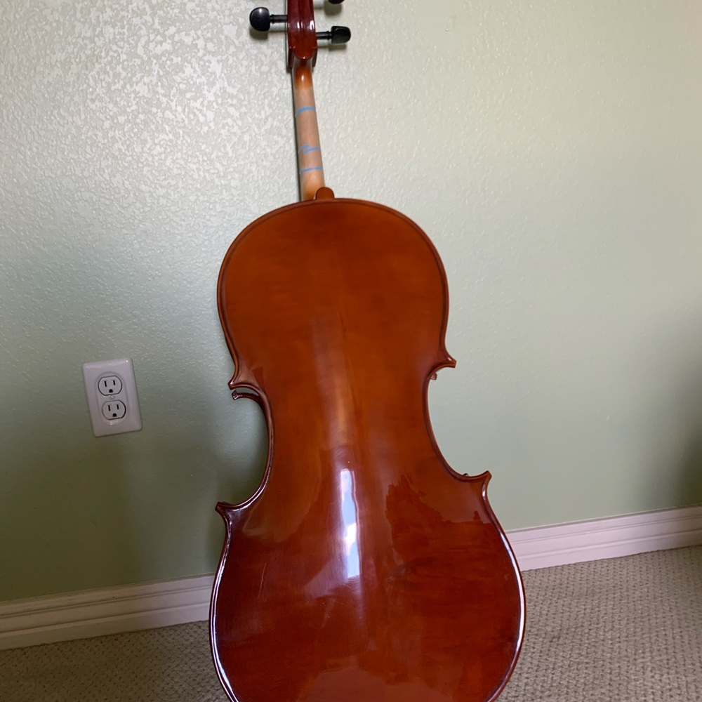 Cello - Picture 6 of 6